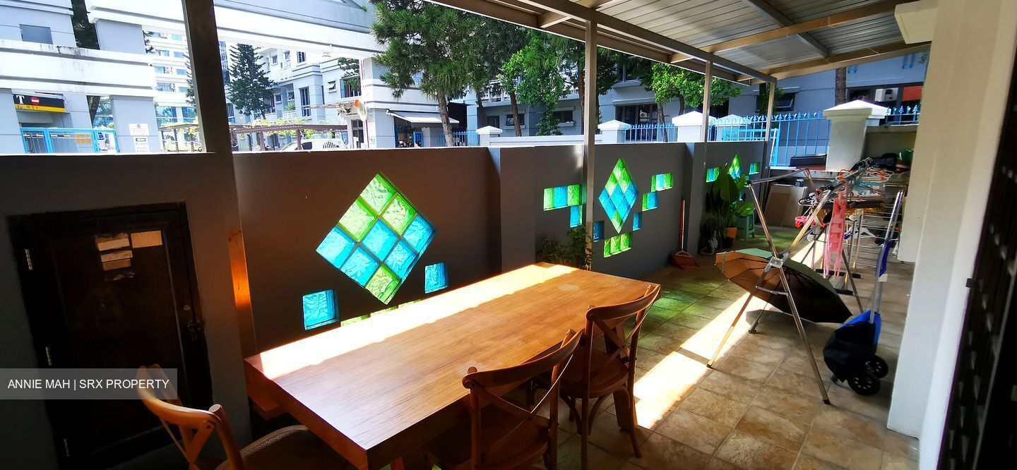 Lorong 42 Geylang (D14), Terrace #569893031